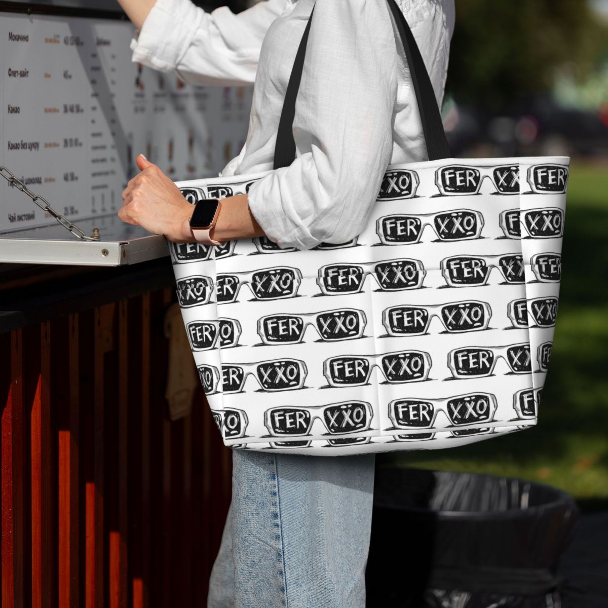 Feid Ferxxo Singer Tour Logo F - Yoga Fitness Music recensie en prijs